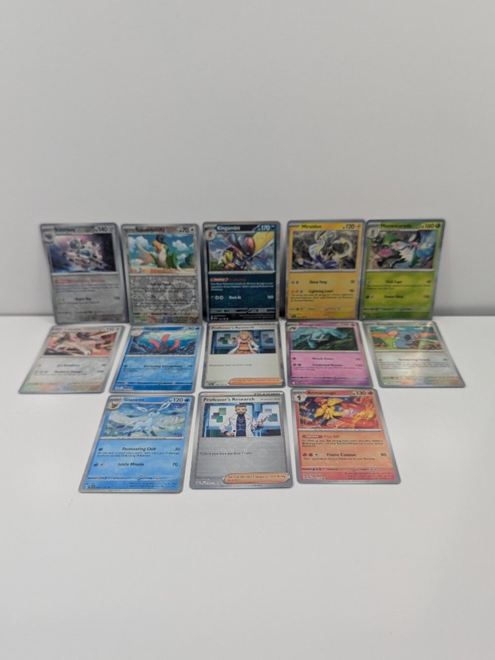 Lot of 13 Pokémon base set cards nice!